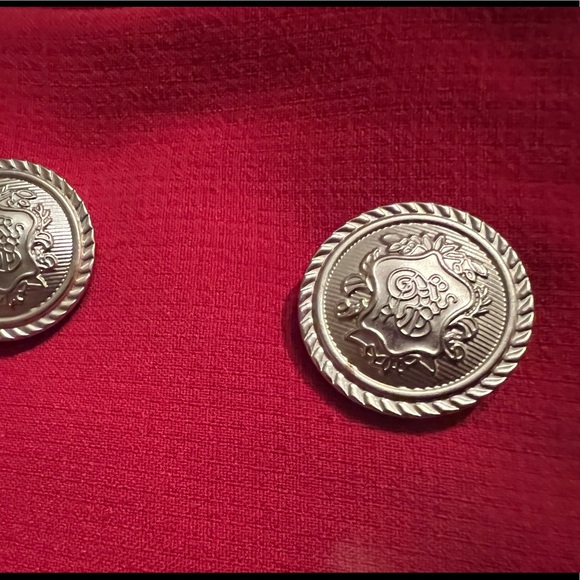 Vibrant and stylish orange trench coat - Picture 8 of 9